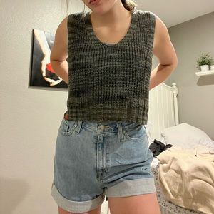 URBAN OUTFITTERS KNIT TANK🦦